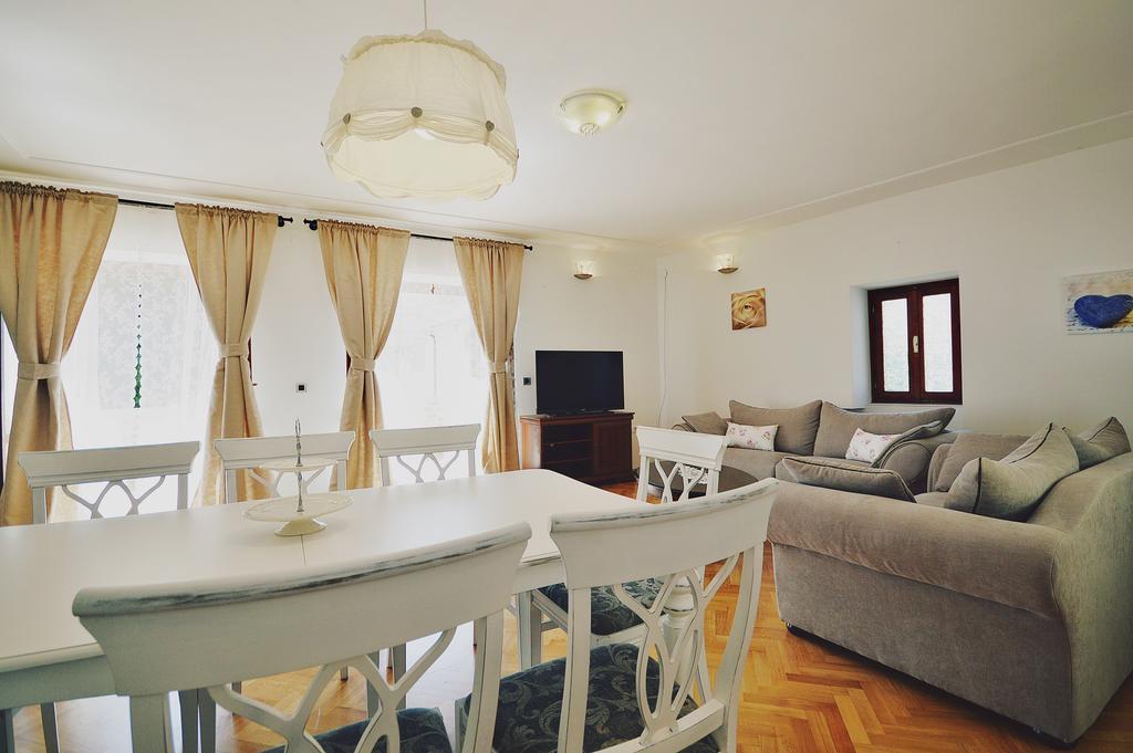 Apartment Kairos Zadar Habitación foto